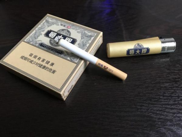 恒大烟魁1903中支香烟价格 恒大烟魁1903价格及参数