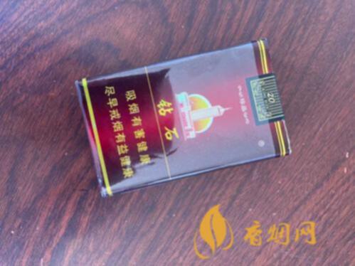 钻石香烟批发价格表图 钻石香烟批发多少钱一条